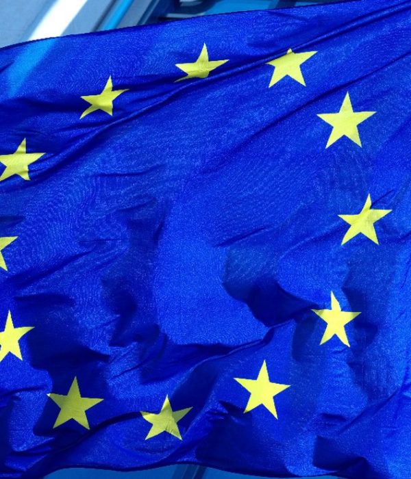 pays-du-perigord-noir-programme-europeen-drapeau